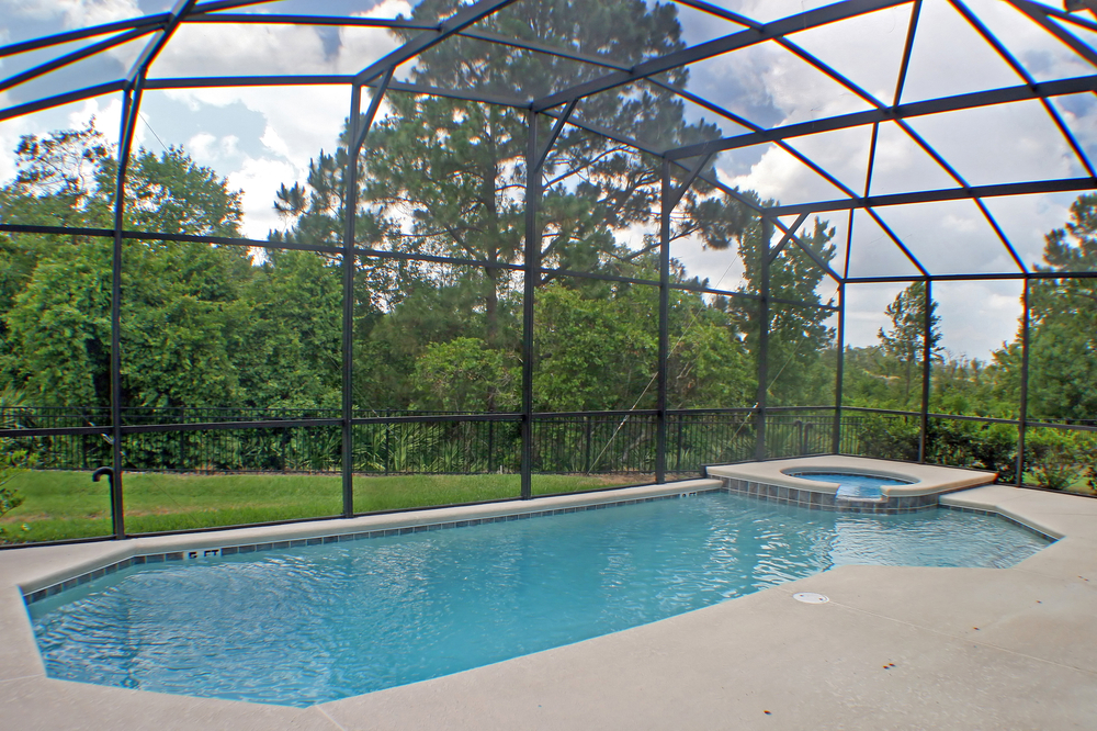 dôme en verre pour une piscine